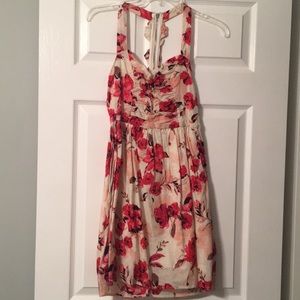 Gorgeous back flower dress